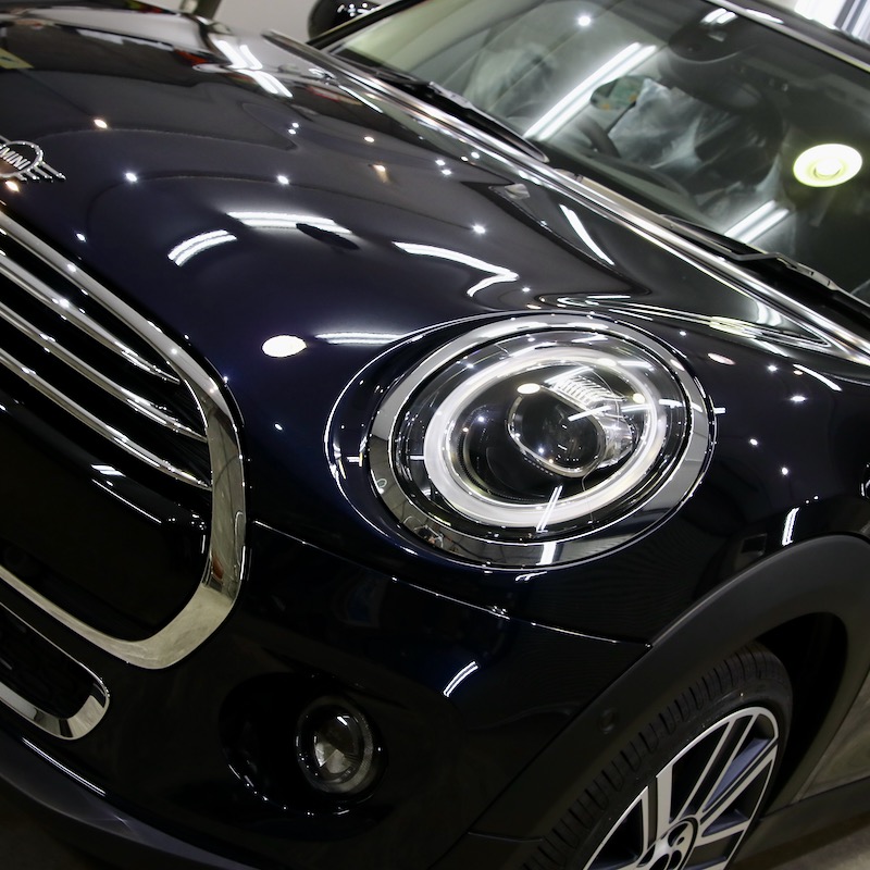 MINI　クーパー／3ドア