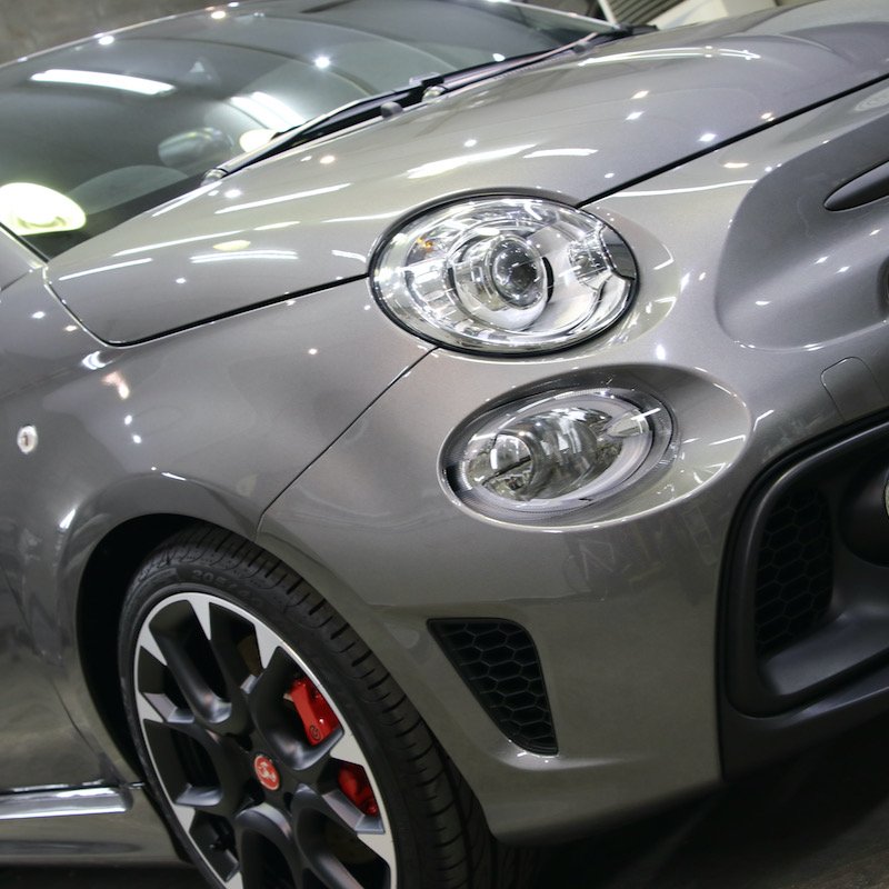 アバルト　595competizione