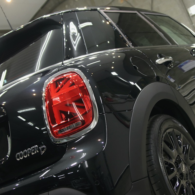 MINI クーパーD／5ドア