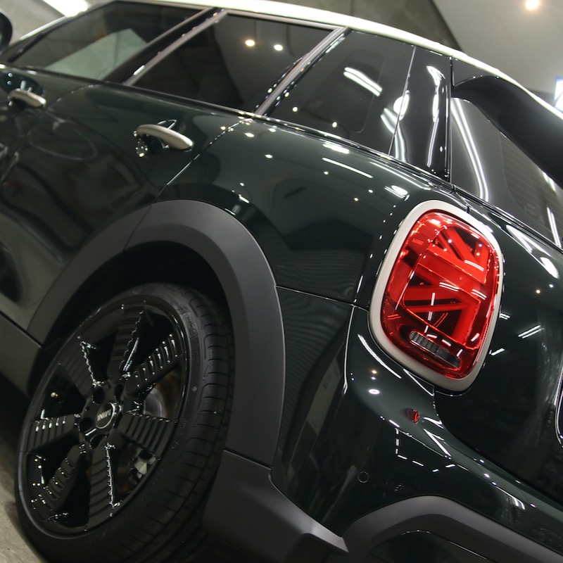 MINI クーパー／5ドア　Resolute Edition