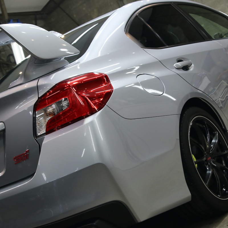 スバル　WRX・STI