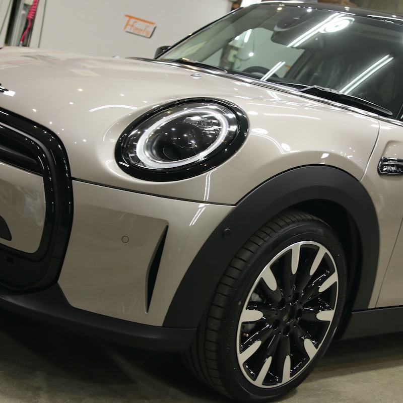 MINI クーパー／5ドア