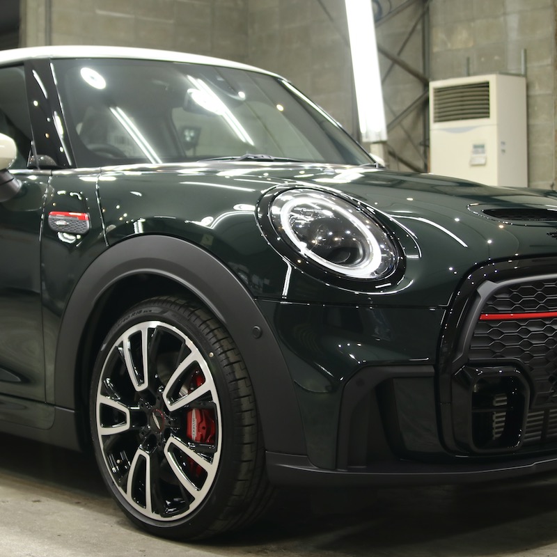 MINI JCW／3ドア
