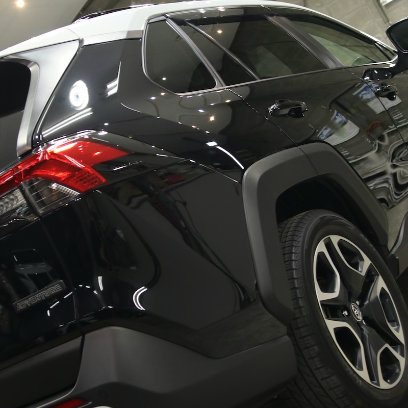 トヨタ　RAV4 ADVENTURE