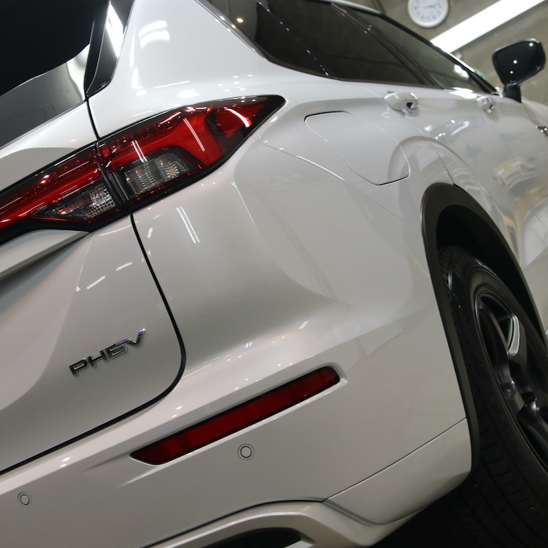 三菱 OUTLANDER PHEV